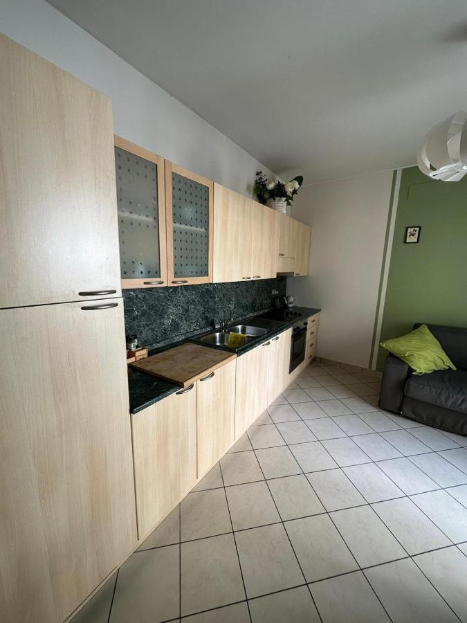 Appartamento Per 4 Persone In Centro Alba Alba  Exterior photo
